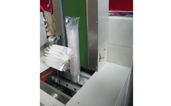供應氣缸切刀包裝機-03 1元