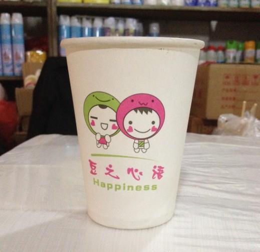 廠家生產(chǎn)一次性紙杯，濟(jì)南華淼歡迎您來(lái)定制，訂做屬于您的風(fēng)格