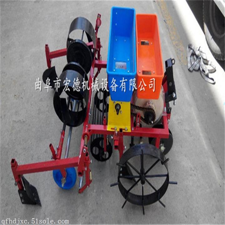 玉米播種覆膜機(jī)_新型多功能覆膜機(jī)