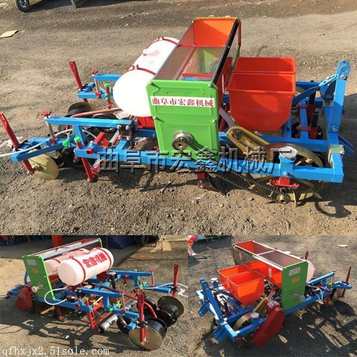 玉米覆膜機(jī)圖片 全鋪膜播種機(jī)價(jià)格 多功能農(nóng)田覆膜機(jī)