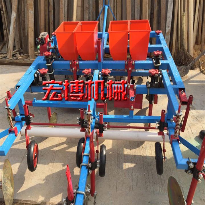 小型家用土豆覆膜機(jī)  起壟覆膜機(jī)_ 大蒜覆膜機(jī)_