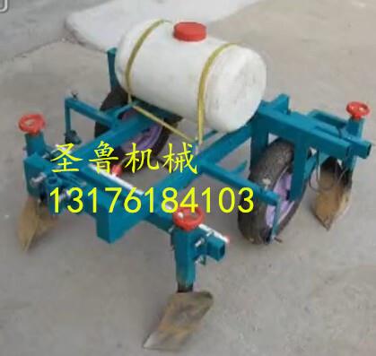 施肥打藥覆膜機(jī) 花生播種覆膜機(jī) 生產(chǎn)噴藥覆膜機(jī)