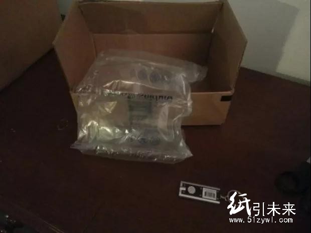 沒有 Labo 沒關(guān)系,亞馬遜的紙箱同樣「騷」得不行