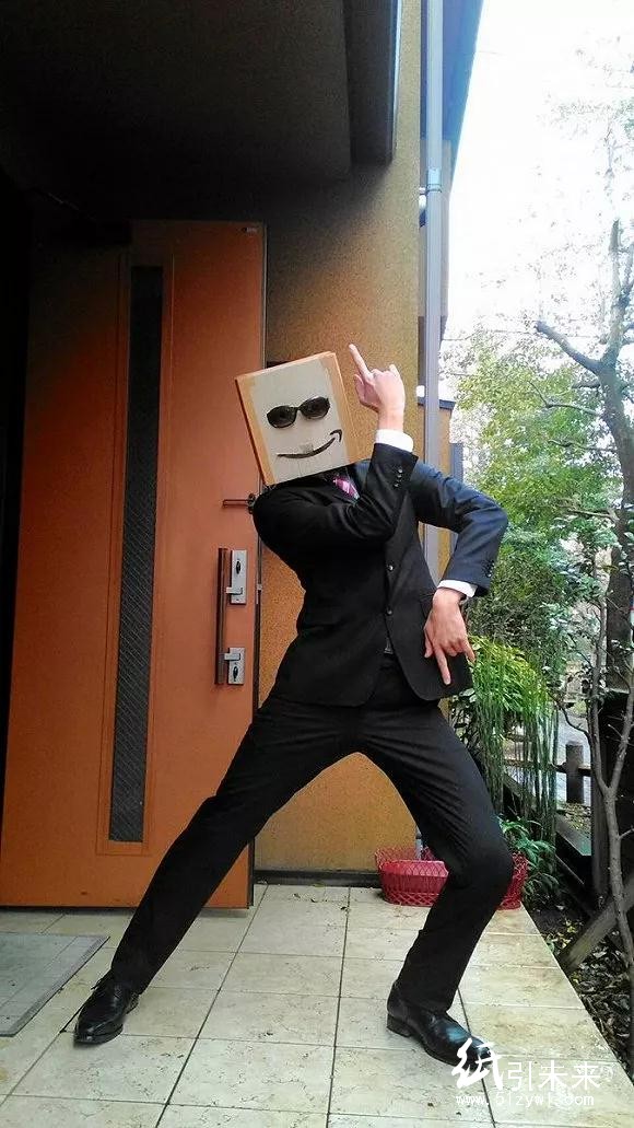 沒有 Labo 沒關(guān)系,亞馬遜的紙箱同樣「騷」得不行