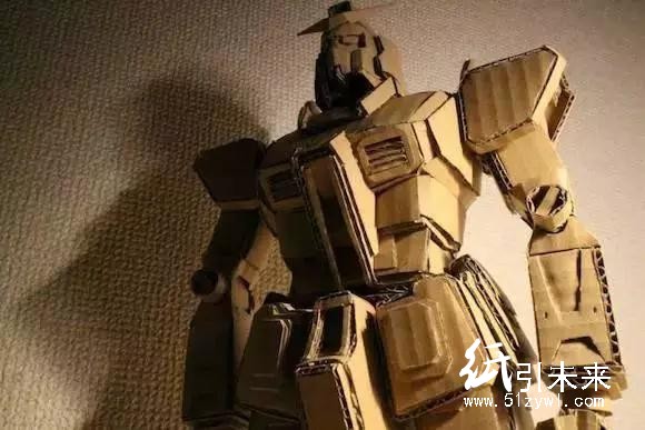 沒有 Labo 沒關(guān)系,亞馬遜的紙箱同樣「騷」得不行