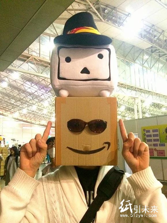 沒有 Labo 沒關(guān)系,亞馬遜的紙箱同樣「騷」得不行
