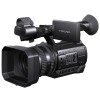 索尼（SONY）HXR-NX100 專業便攜式攝錄一體機 1英寸CMOS傳感器 約1420萬像素 3.5英寸液晶屏 續航時間約160分鐘 自動/手動聚焦 12倍光學變焦 無內置存儲 含攝像包 一年保修 黑色