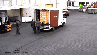 叉車使用安全事故 安全警示 紙引未來網2